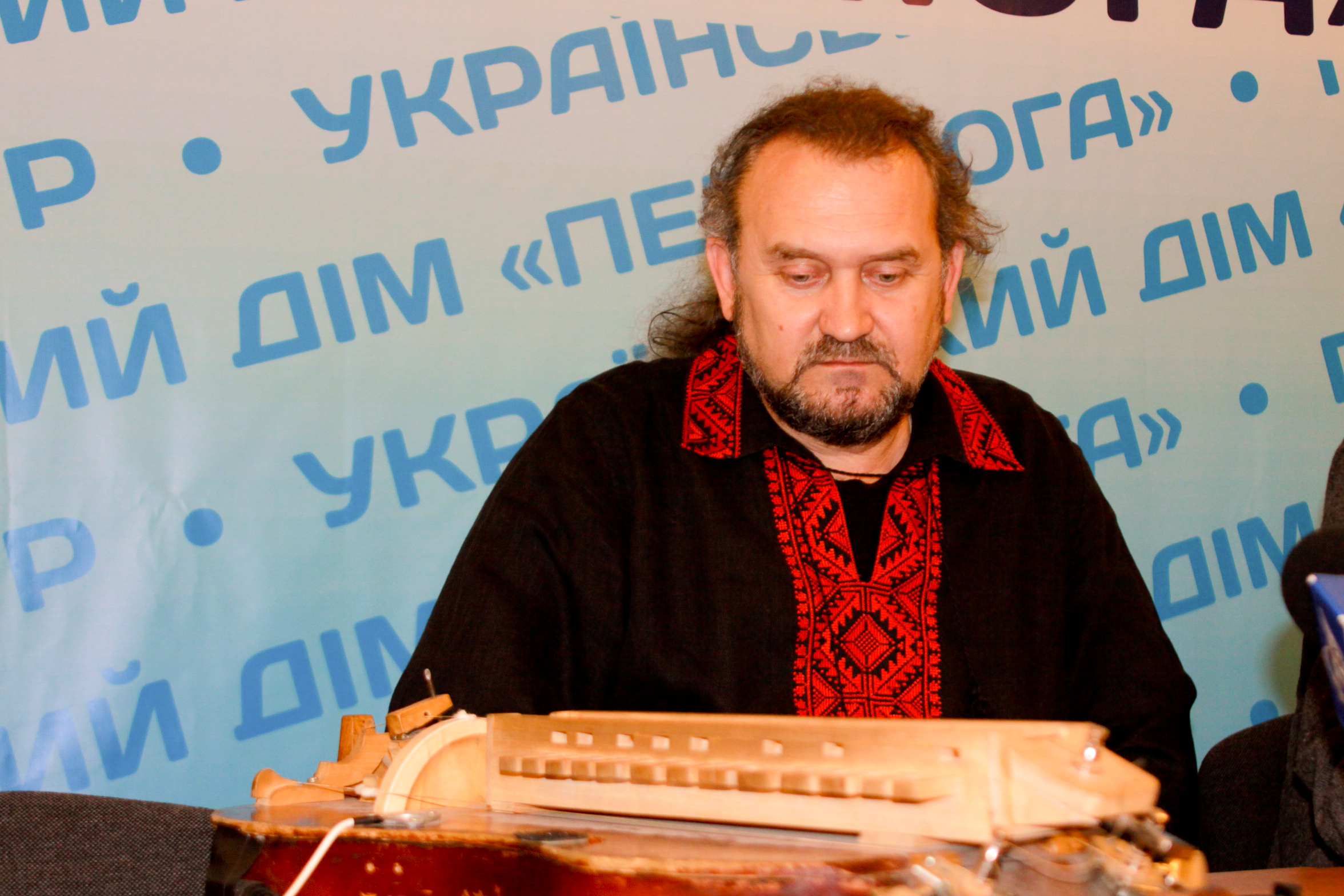 В прес-центрі Українського Дому "Перемога" відбулася прес-конференція Лірника Сашка