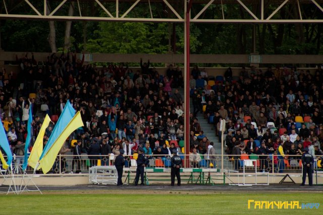 Відкриття оновленого стадіону в Тернополі