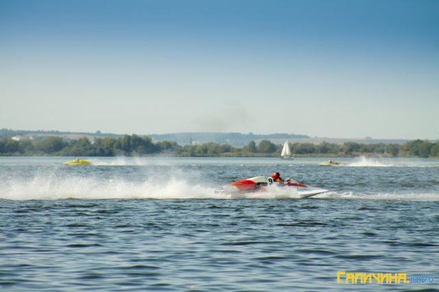 Чемпіонат світу із перегонів на човнах у Тернополі